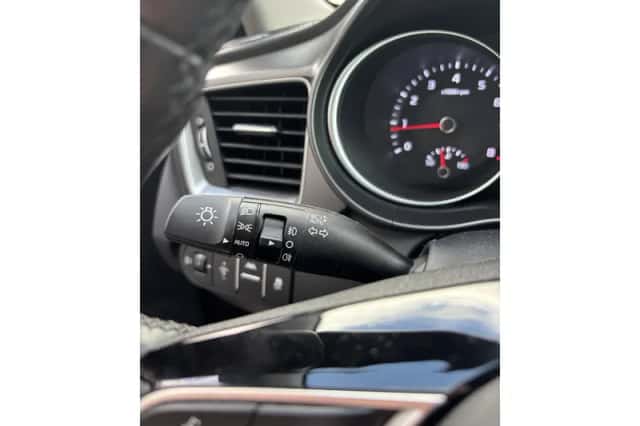 Kia Ceed Sportswagon (2024) thumbnail 13