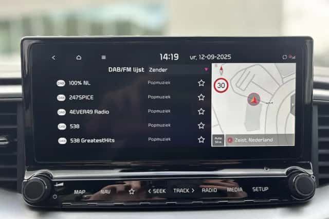 Kia Ceed Sportswagon (2024) thumbnail 15