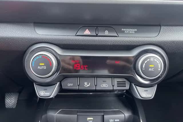 Kia Stonic (2024) thumbnail 24