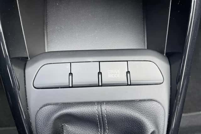 Kia Stonic (2024) thumbnail 27