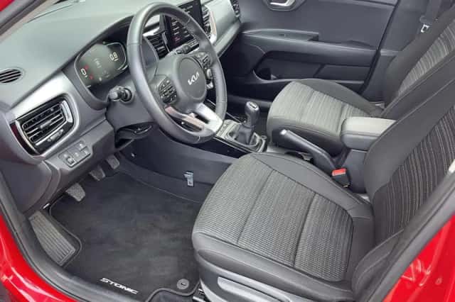 Kia Stonic (2024) thumbnail 10