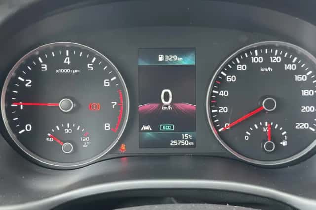 Kia Stonic (2023) thumbnail 12
