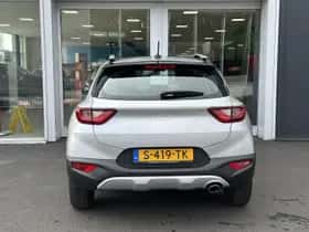 Kia Stonic (2023) thumbnail 9