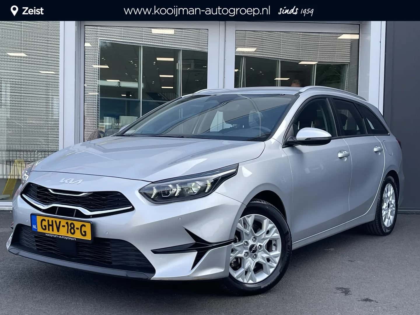 Kia Ceed Sportswagon (2024) — foto 1