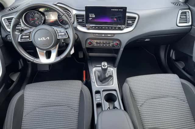 Kia Ceed Sportswagon (2024) thumbnail 12