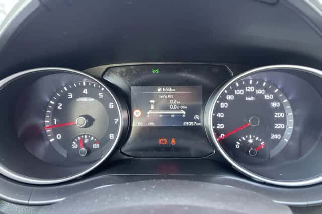 Kia Ceed Sportswagon (2024) thumbnail 14