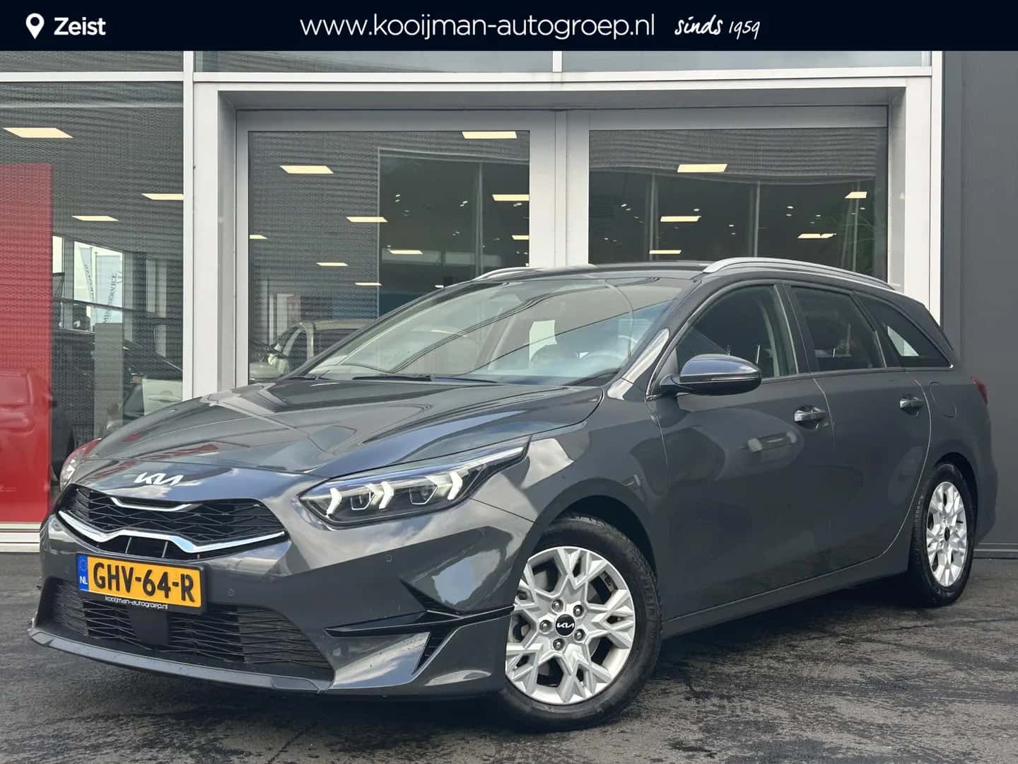 Kia Ceed Sportswagon (2024) — foto 1