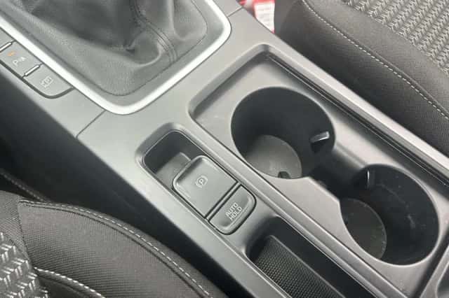 Kia Ceed Sportswagon (2024) thumbnail 11
