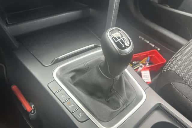 Kia Ceed Sportswagon (2024) thumbnail 12
