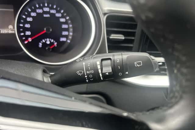 Kia Ceed Sportswagon (2024) thumbnail 17