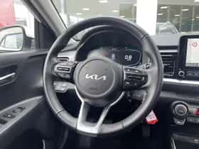 Kia Stonic (2024) thumbnail 12