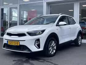 Kia Stonic (2024) thumbnail 5