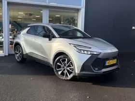 Toyota C-HR (2025) thumbnail 5
