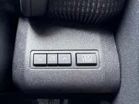 Toyota bZ4X (2024) thumbnail 23