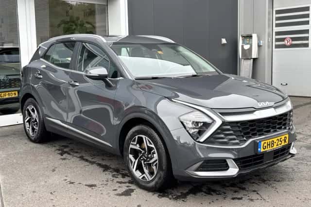 Kia Sportage (2024) thumbnail 3