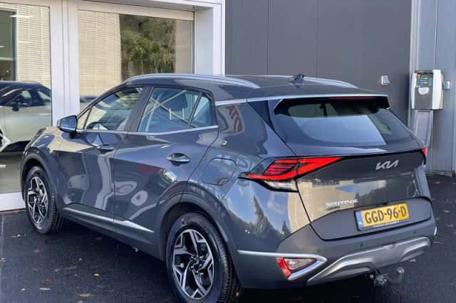 Kia Sportage (2024) thumbnail 5
