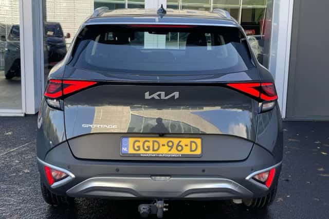 Kia Sportage (2024) thumbnail 6