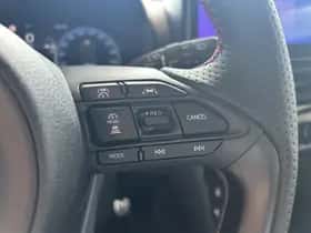 Toyota Yaris Cross (2025) thumbnail 16