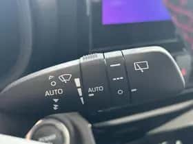 Toyota Yaris Cross (2025) thumbnail 18