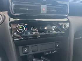 Toyota Yaris Cross (2025) thumbnail 24