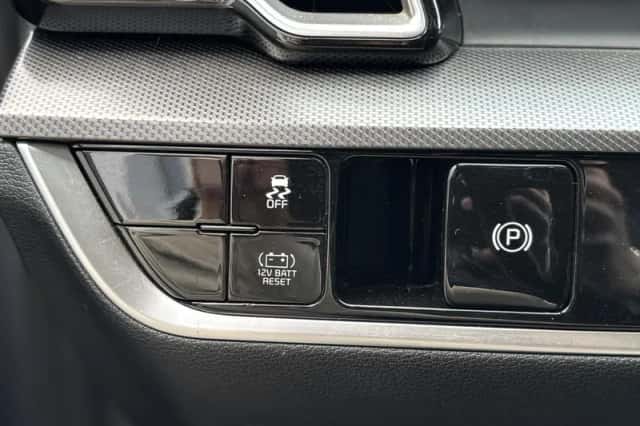 Kia Sportage (2022) thumbnail 24
