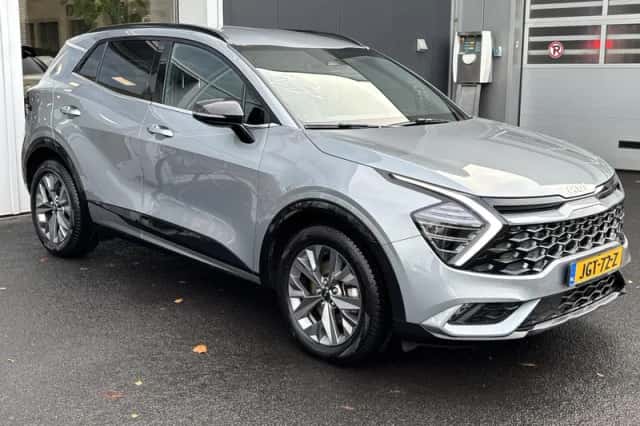 Kia Sportage (2022) thumbnail 5