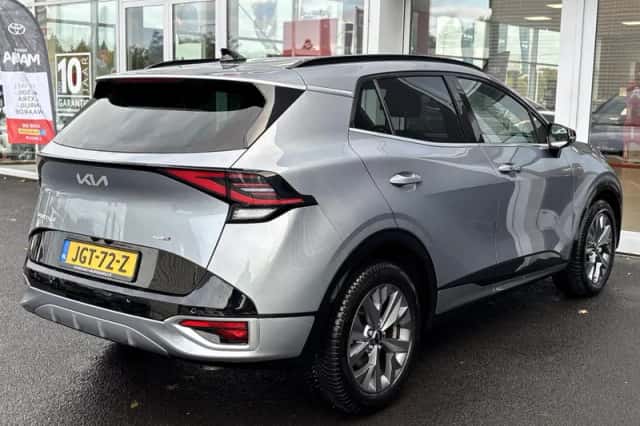 Kia Sportage (2022) thumbnail 8