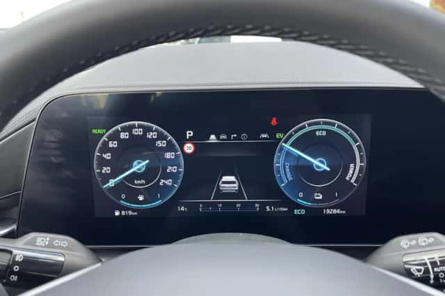 Kia Niro (2024) thumbnail 12