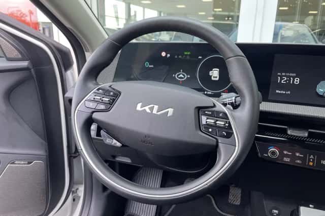 Kia EV6 (2024) thumbnail 15