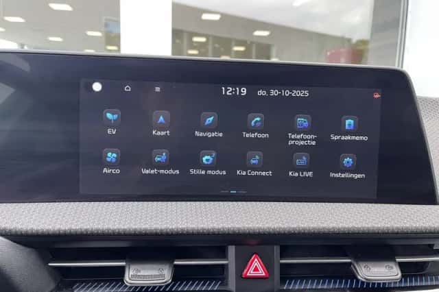 Kia EV6 (2024) thumbnail 24