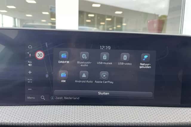 Kia EV6 (2024) thumbnail 25