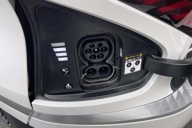 Kia EV6 (2024) thumbnail 37