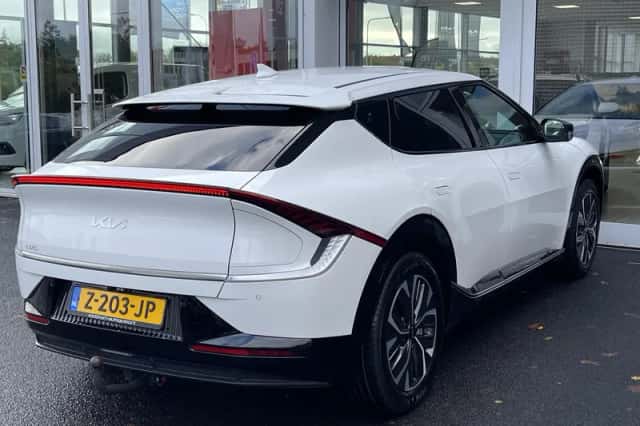 Kia EV6 (2024) thumbnail 7