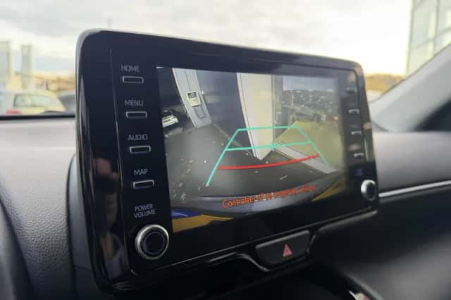 Toyota Yaris Cross (2024) thumbnail 18