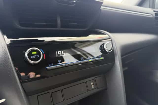 Toyota Yaris Cross (2024) thumbnail 19