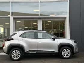 Toyota Yaris Cross (2024) thumbnail 5