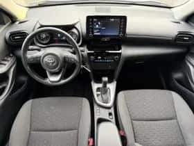 Toyota Yaris Cross (2024) thumbnail 10
