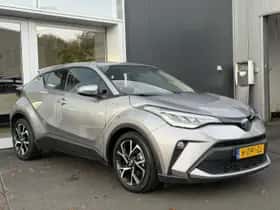 Toyota C-HR (2020) thumbnail 2