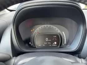 Toyota Aygo (2024) thumbnail 13