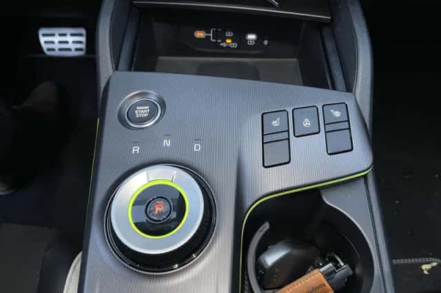 Kia EV6 (2024) thumbnail 31