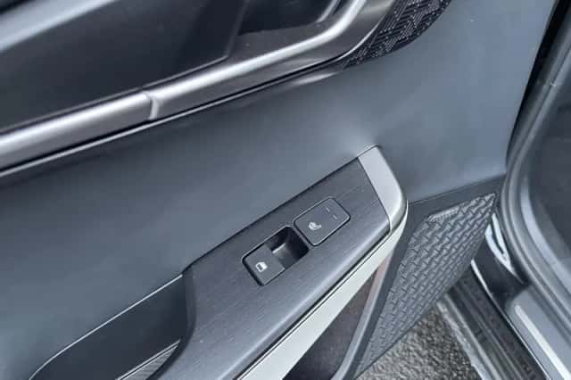 Kia EV6 (2024) thumbnail 35