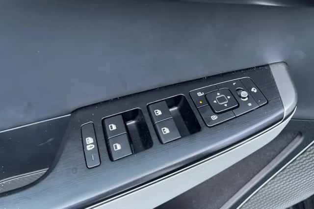 Kia EV6 (2024) thumbnail 41