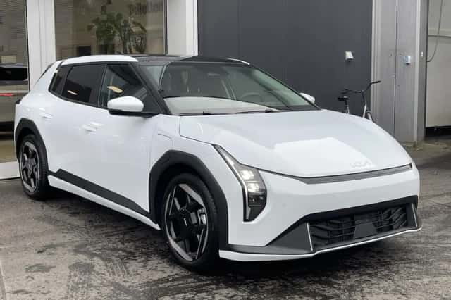 Kia EV4 (2026) thumbnail 2