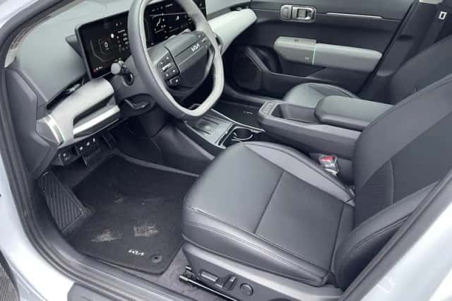 Kia EV4 (2026) thumbnail 14