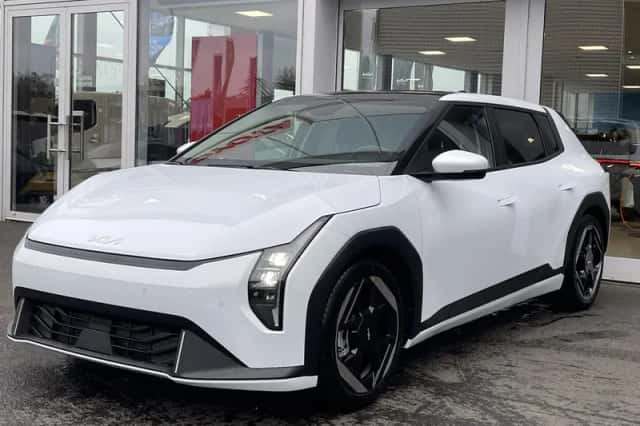 Kia EV4 (2026) thumbnail 3