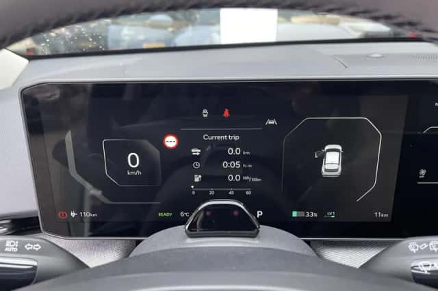 Kia EV4 (2026) thumbnail 24