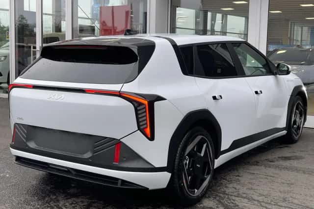 Kia EV4 (2026) thumbnail 7