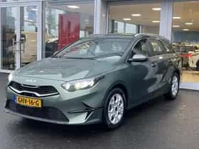Kia Ceed Sportswagon (2024) thumbnail 2