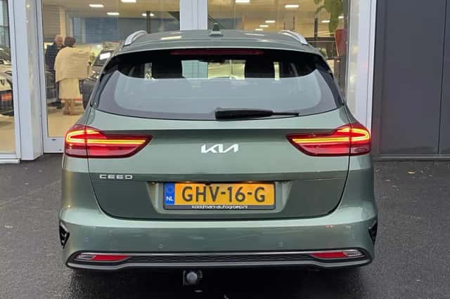 Kia Ceed Sportswagon (2024) thumbnail 7