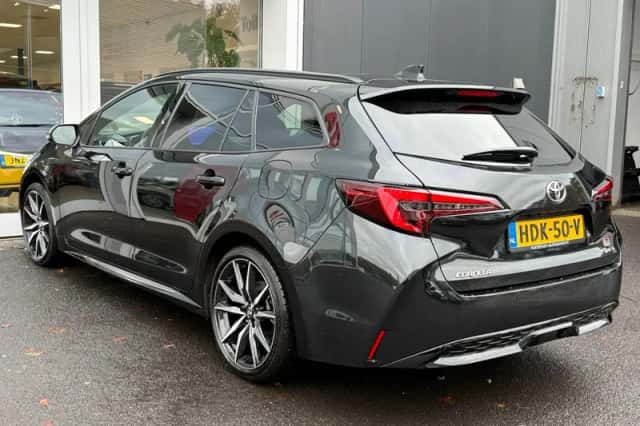 Toyota Corolla (2025) thumbnail 6